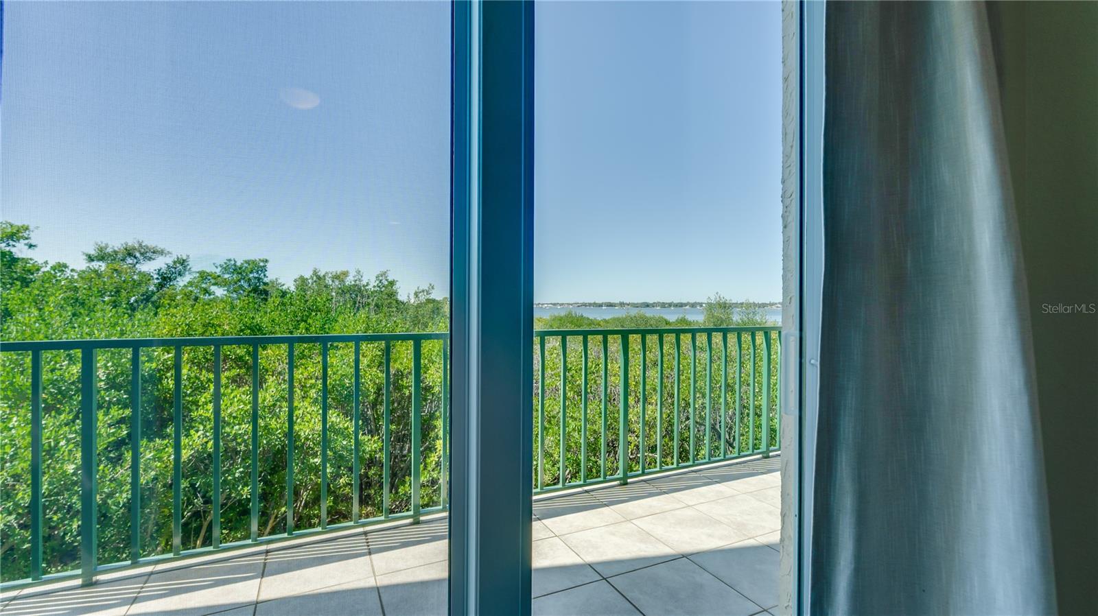 DOLPHIN CAY BERMUDA - Residential