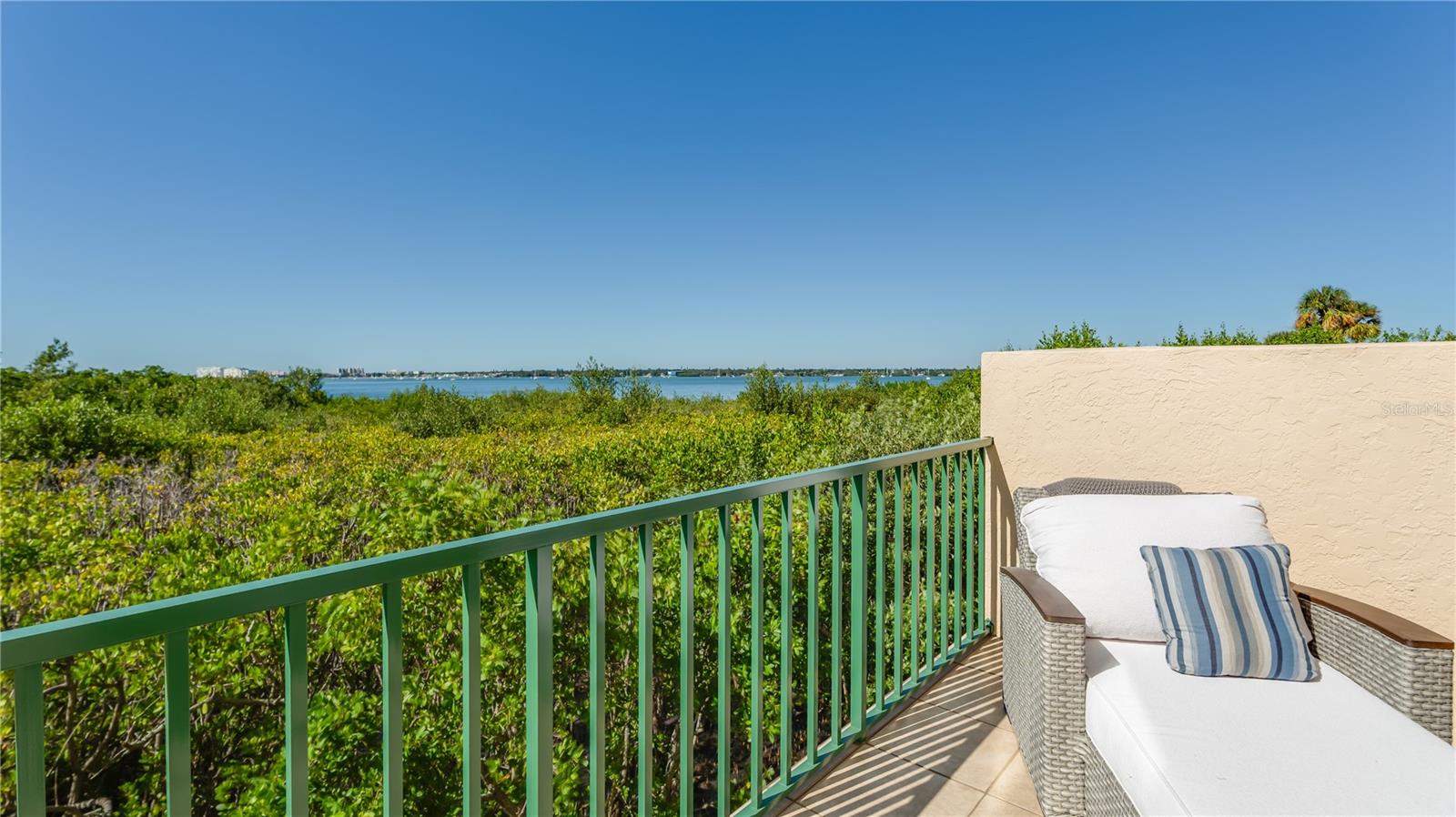 DOLPHIN CAY BERMUDA - Residential
