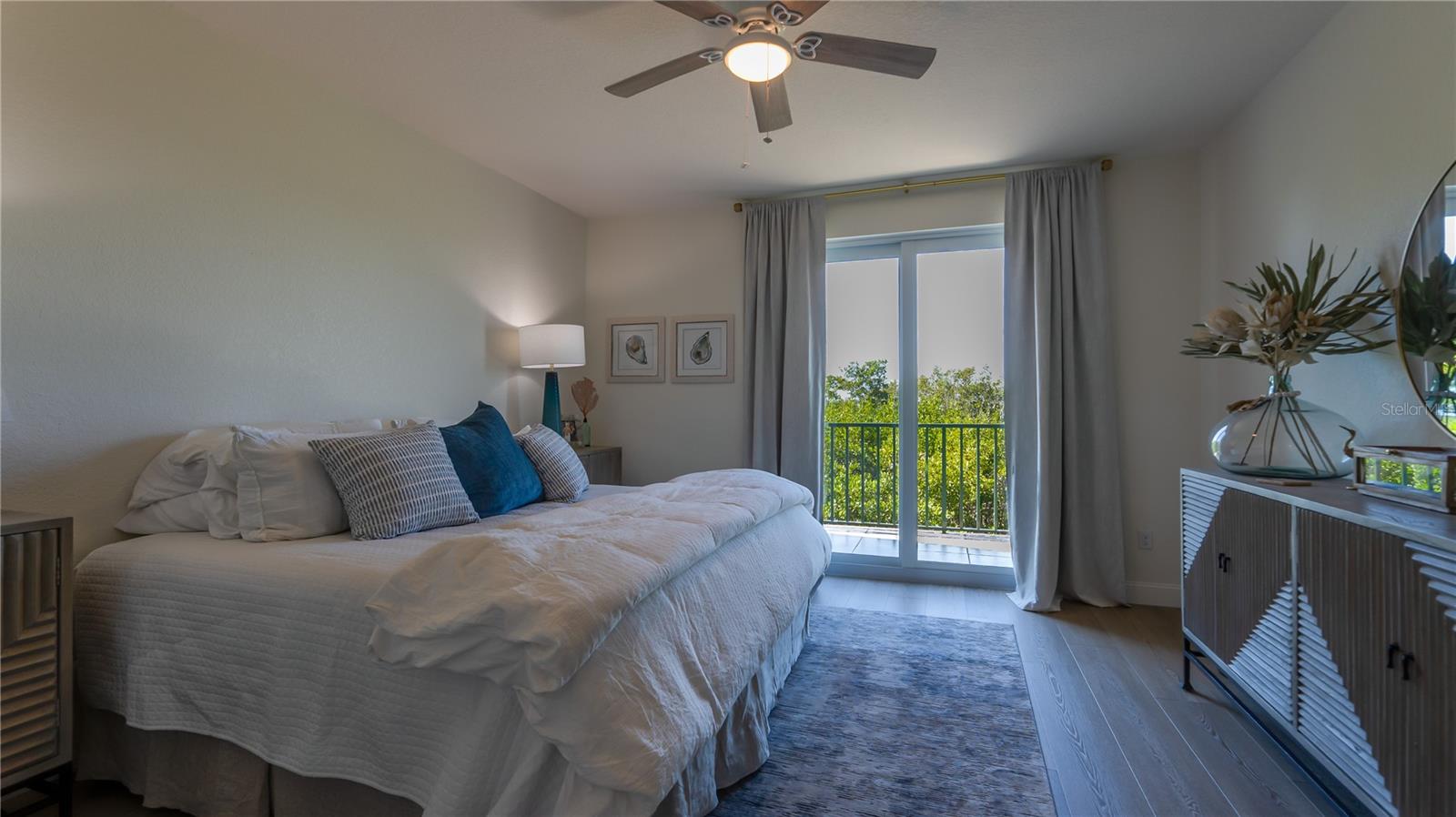 DOLPHIN CAY BERMUDA - Residential