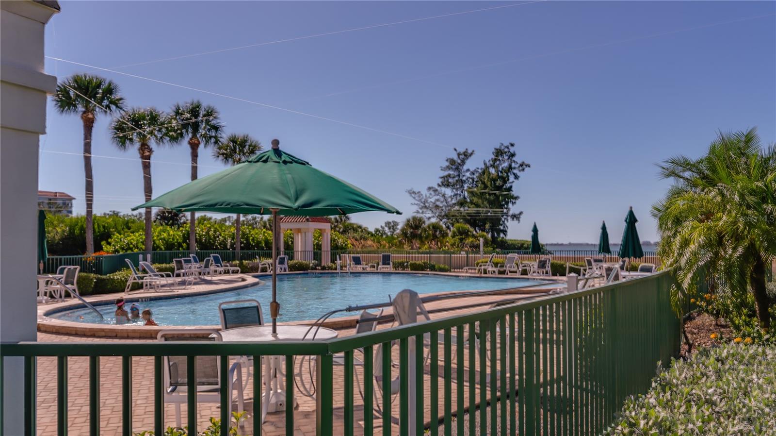 DOLPHIN CAY BERMUDA - Residential