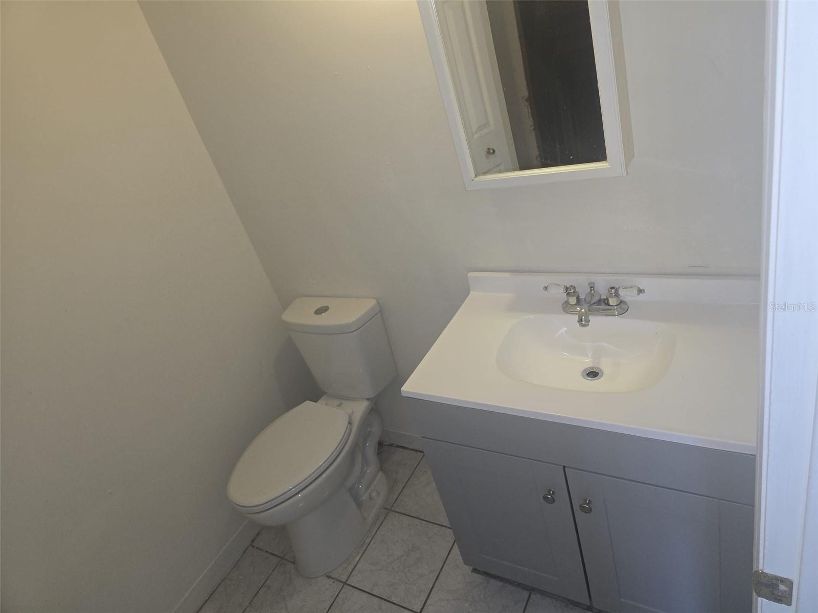 ROYAL CRESCENT CONDO - Residential Lease