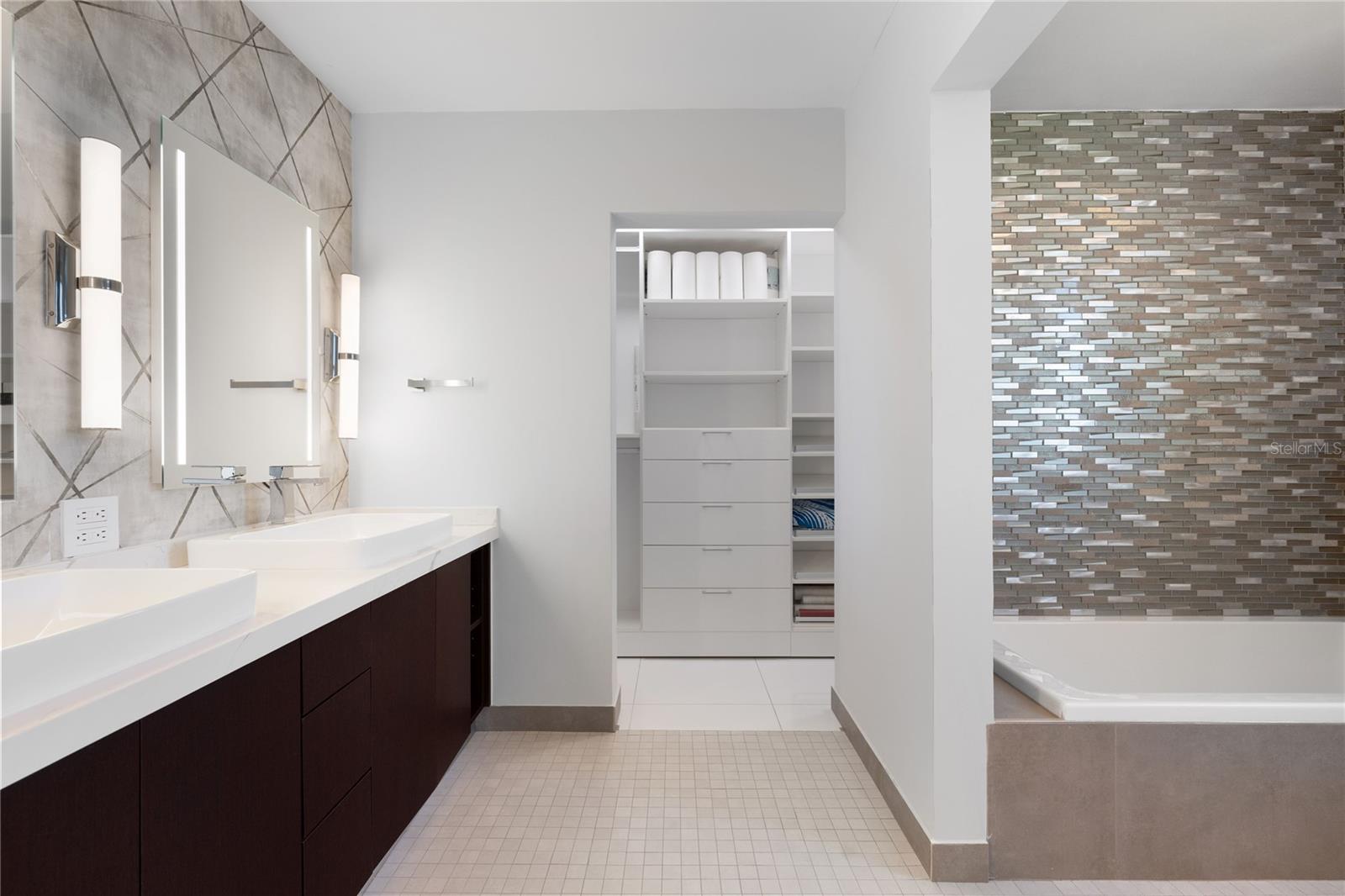 CONDOMINIO OCEAN VIEW - Residential