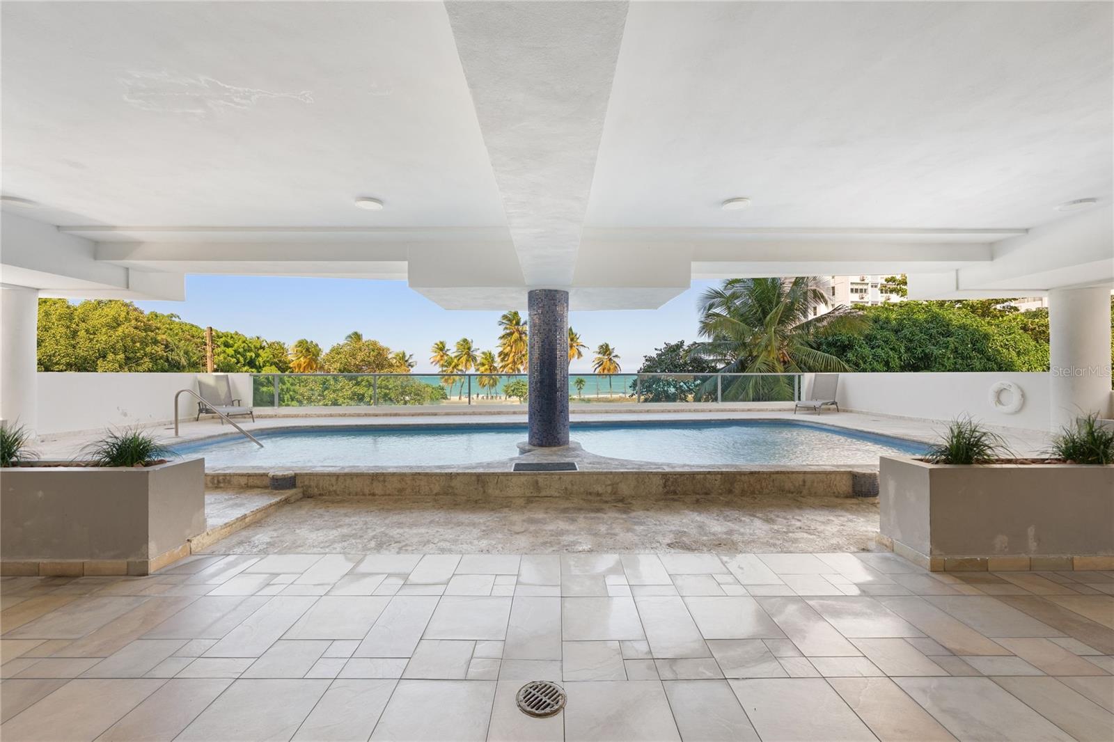 CONDOMINIO OCEAN VIEW - Residential