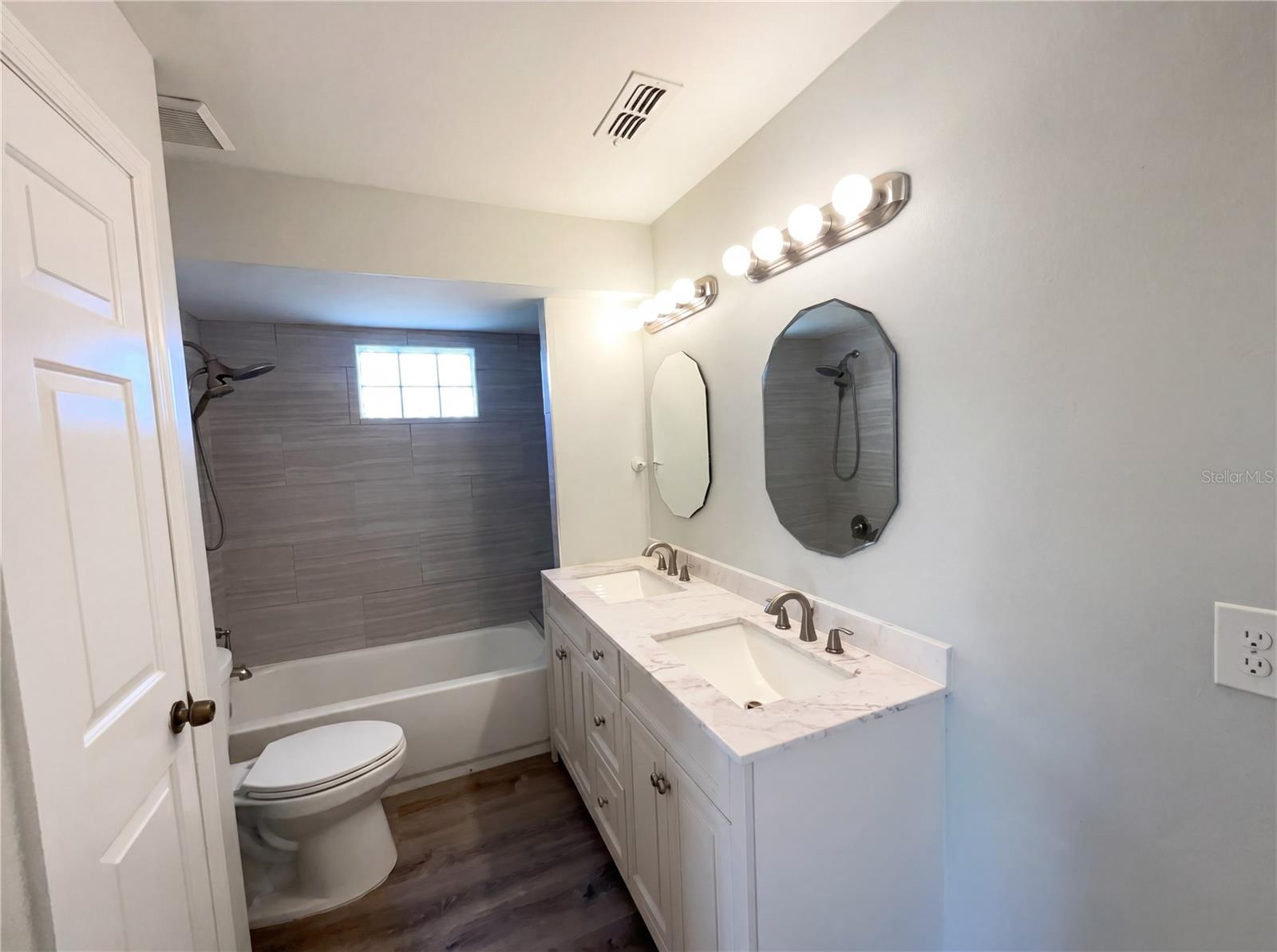 LAKE OLYMPIC TWNHS CONDO - Residential