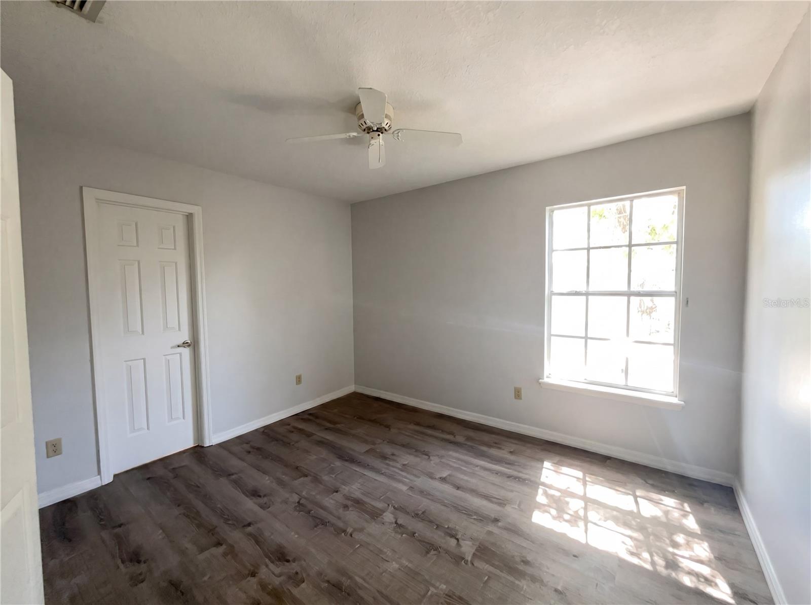 LAKE OLYMPIC TWNHS CONDO - Residential