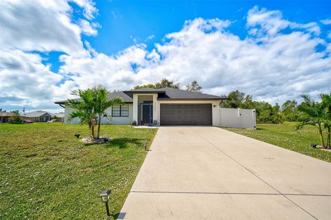 Photo of 7251 Sunnybrook Boulevard, Englewood, FL 34224 (MLS # A4665940)