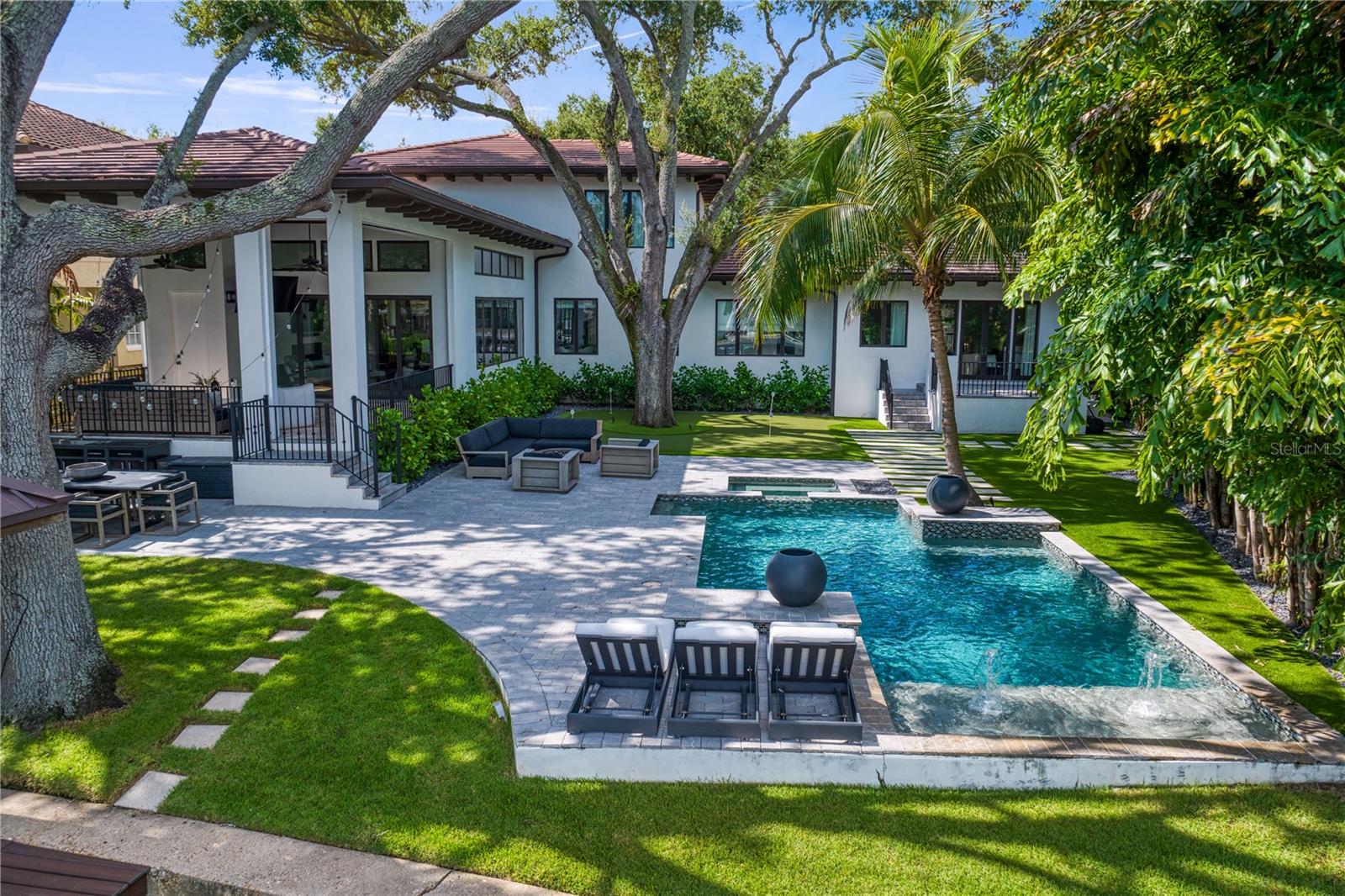 DAVIS ISLANDS PB10 PG52 TO 57 - Residential Lease