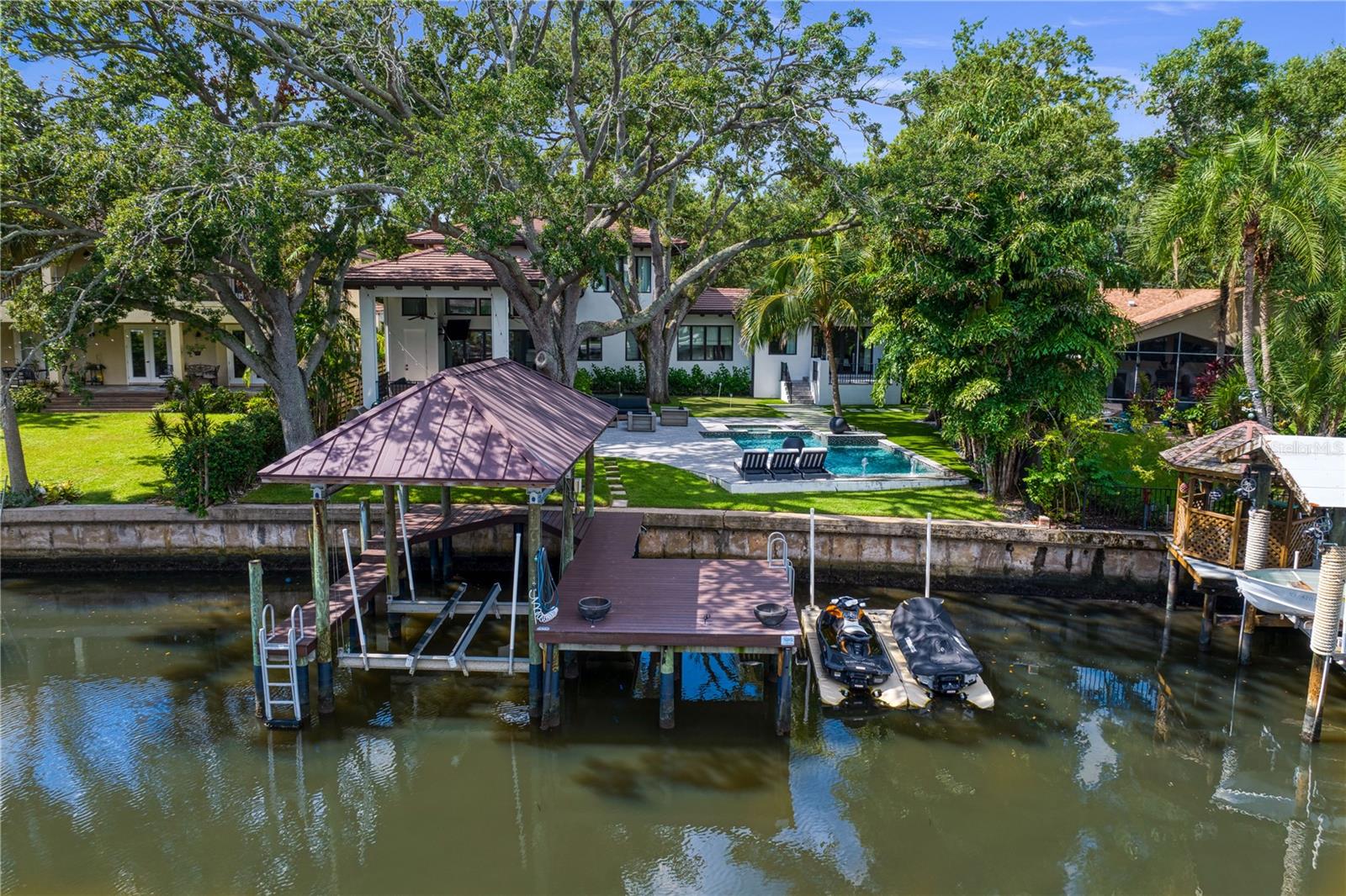 DAVIS ISLANDS PB10 PG52 TO 57 - Residential Lease