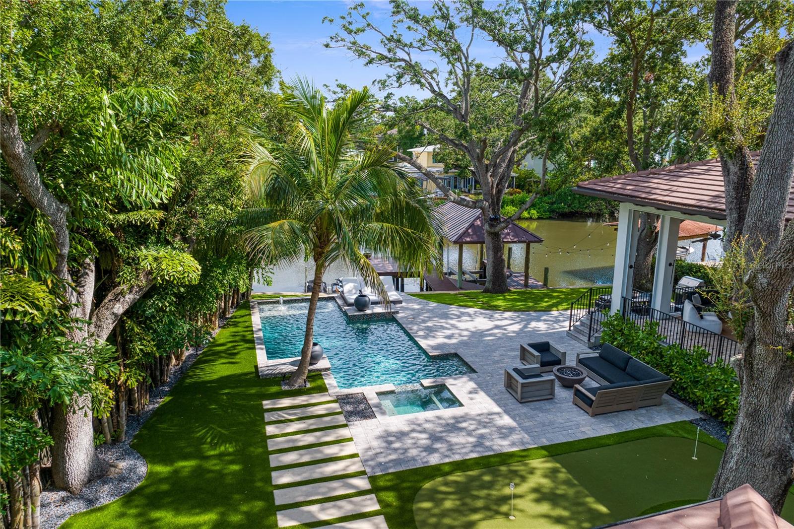 DAVIS ISLANDS PB10 PG52 TO 57 - Residential Lease