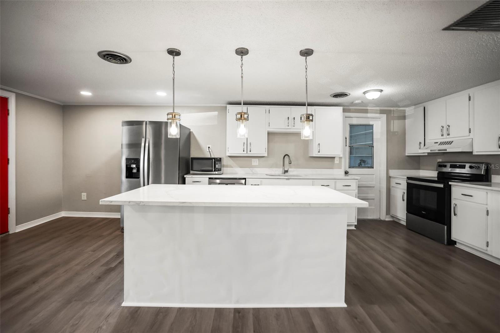 1018 OSPREY COURT
