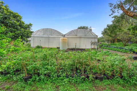 Tiny photo for 2016 Lewis Road, Leesburg, FL 34748 (MLS # O6318769)