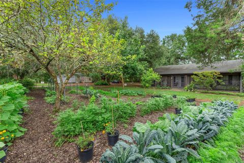 Tiny photo for 2016 Lewis Road, Leesburg, FL 34748 (MLS # O6318769)