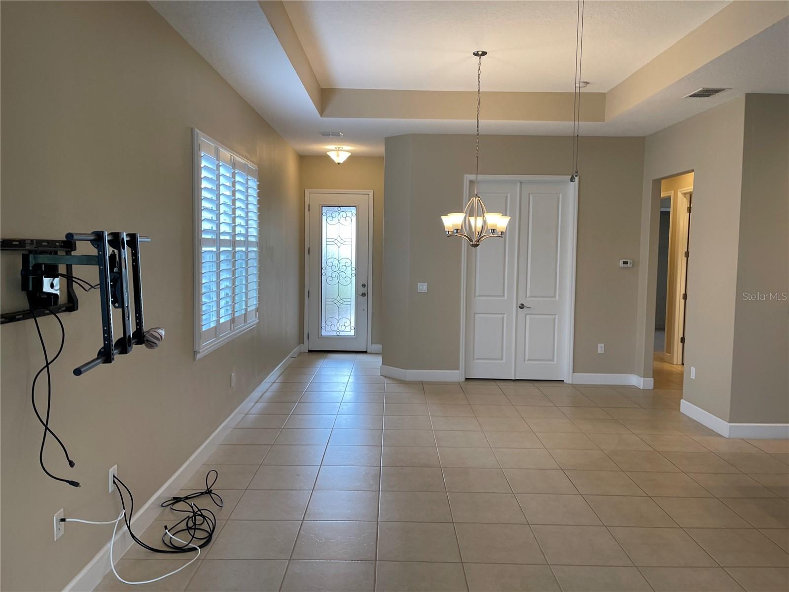 405 TISBURY COURT