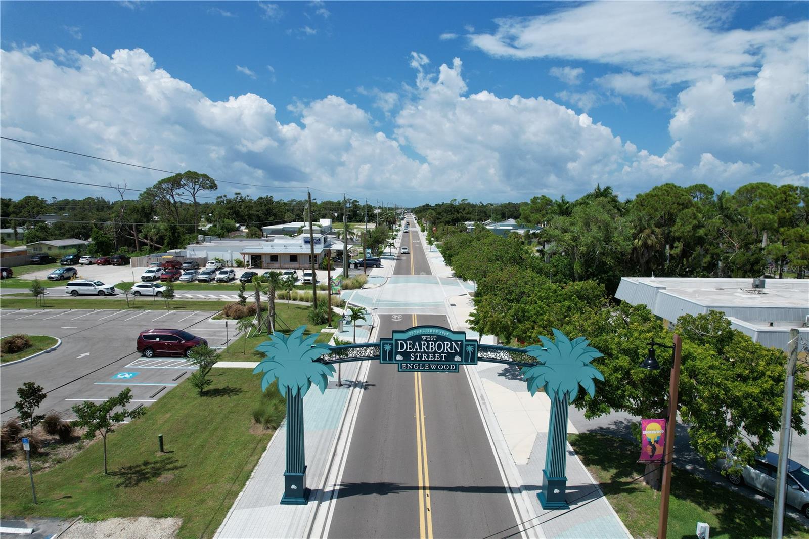 LASBURY PINEACRES ENGLEWOOD - Residential Lease