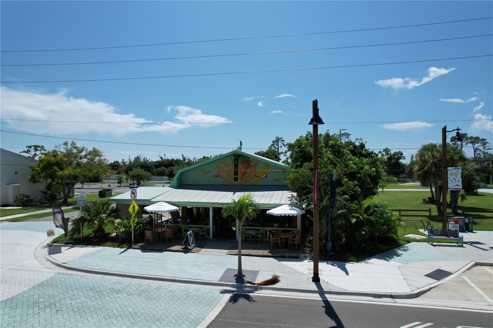 LASBURY PINEACRES ENGLEWOOD - Residential Lease