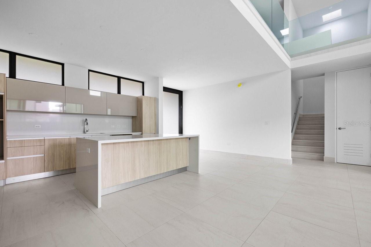 RIVIERA PARKVIEW - Residential