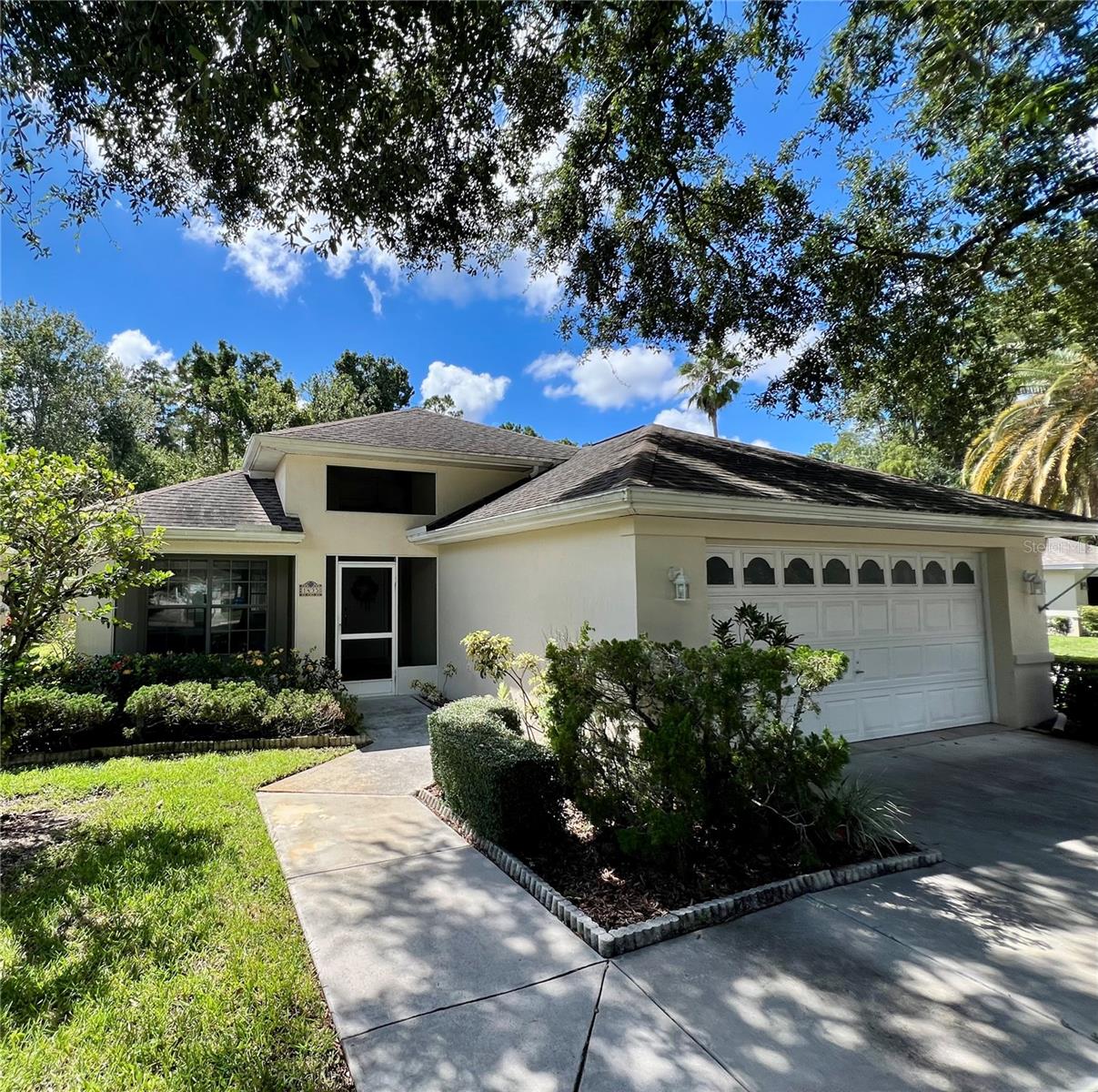 This 3 bedroom, 2 bathroom, 2 car garage home is a charming rental tucked away on a quiet cul-de-sac in New Port Richey! This well-maintained property offers a spacious and functional floor plan with bright living areas, a comfortable kitchen with plenty of storage, and inviting bedrooms designed for relaxation.
Enjoy the private backyard as it is a preserve with the view of trees. Conveniently located near shopping, dining, schools, and medical centers, and just a short drive to beautiful Gulf beaches. The local shopping center with a Publix, gym, restaurants, and more is located just a minute from the community.
Perfect for anyone seeking a comfortable, move-in ready rental in a desirable neighborhood—1435 Stroud Ct combines value, convenience, and the best of Florida living.