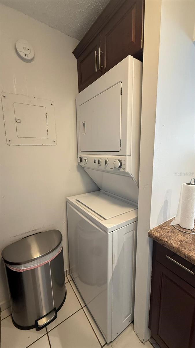 CORAL BEACH - Residential