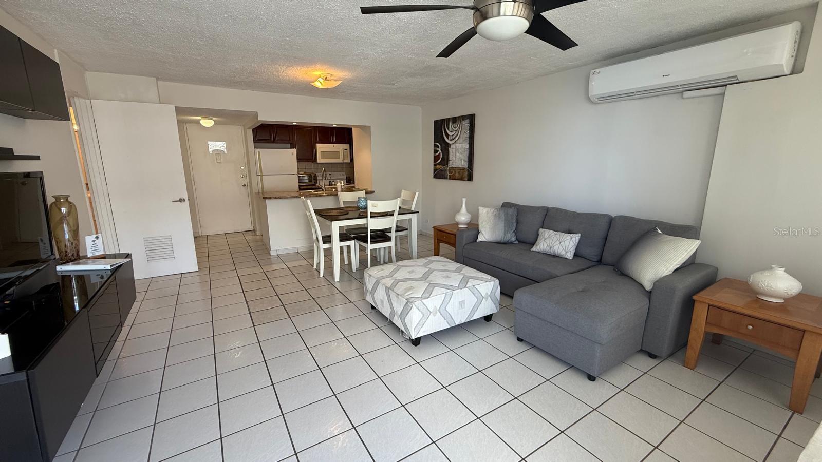 CORAL BEACH - Residential