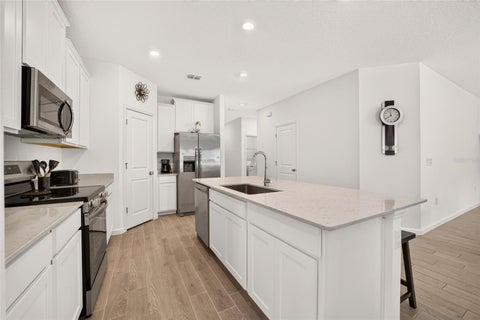 Tiny photo for 4501 NW 14th Loop, Ocala, FL 34482 (MLS # OM733241)