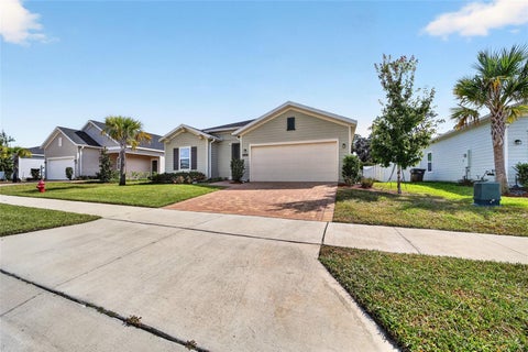 Tiny photo for 4501 NW 14th Loop, Ocala, FL 34482 (MLS # OM733241)