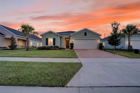 Tiny photo for 4501 NW 14th Loop, Ocala, FL 34482 (MLS # OM733241)