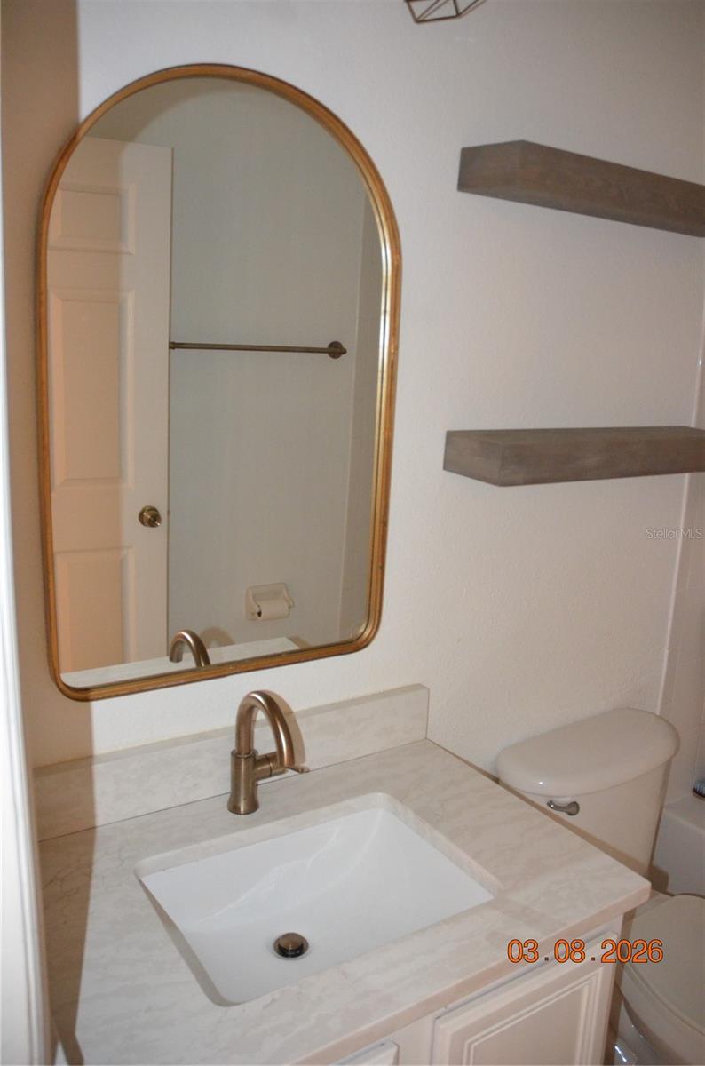 CAMERON GROVE - Residential