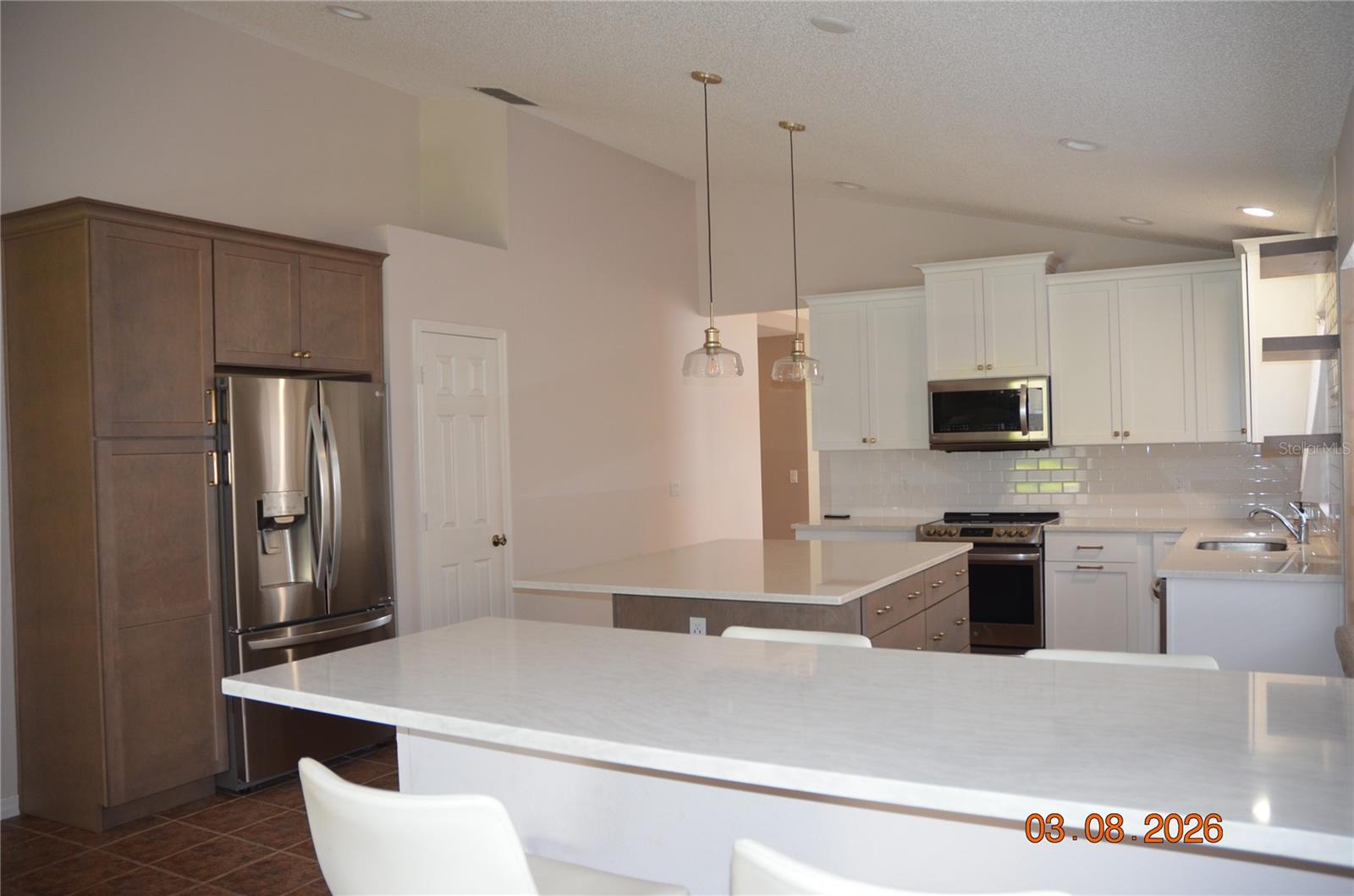 CAMERON GROVE - Residential