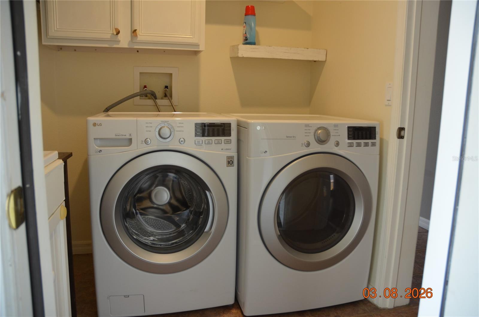 CAMERON GROVE - Residential