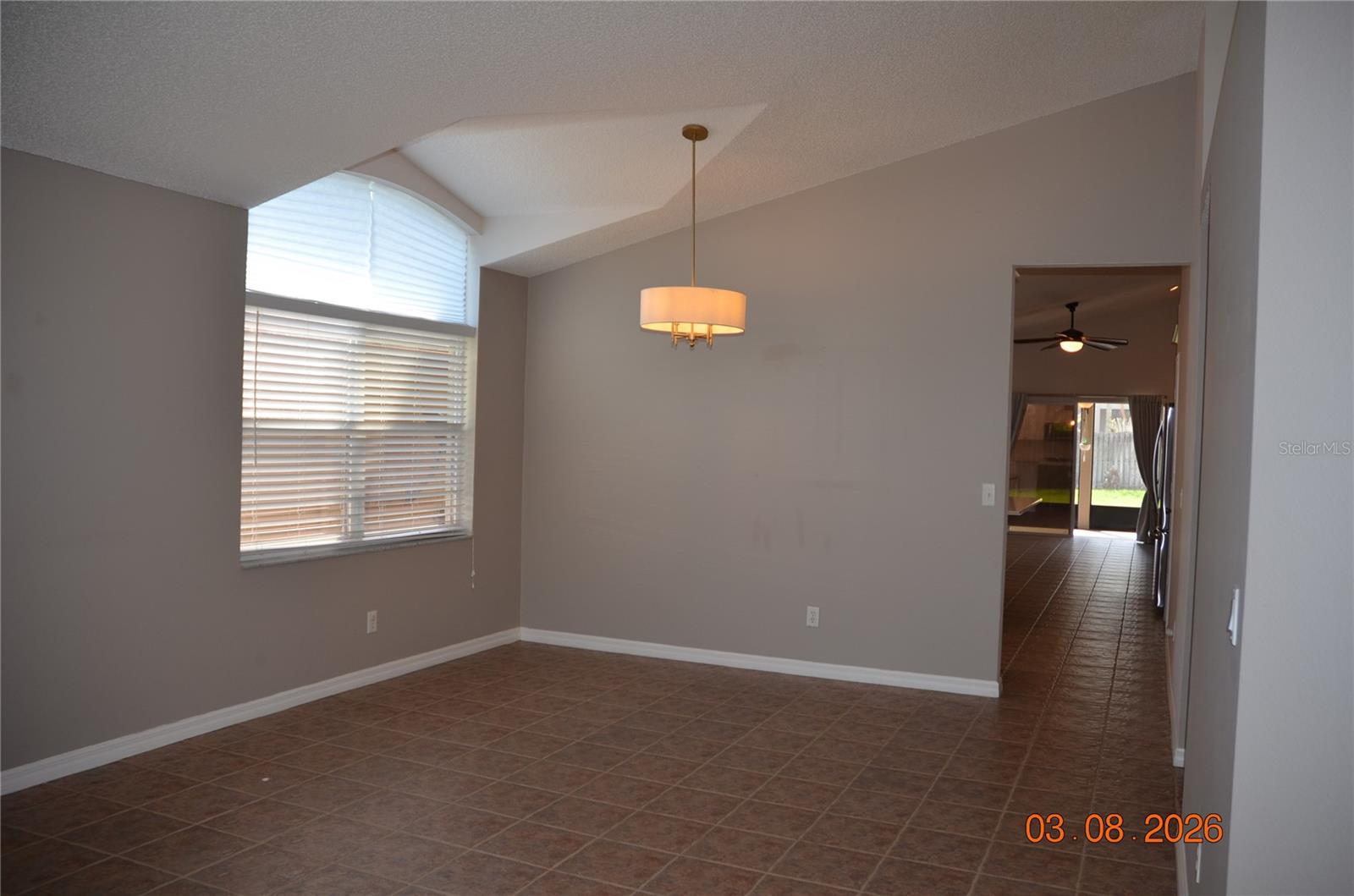 CAMERON GROVE - Residential