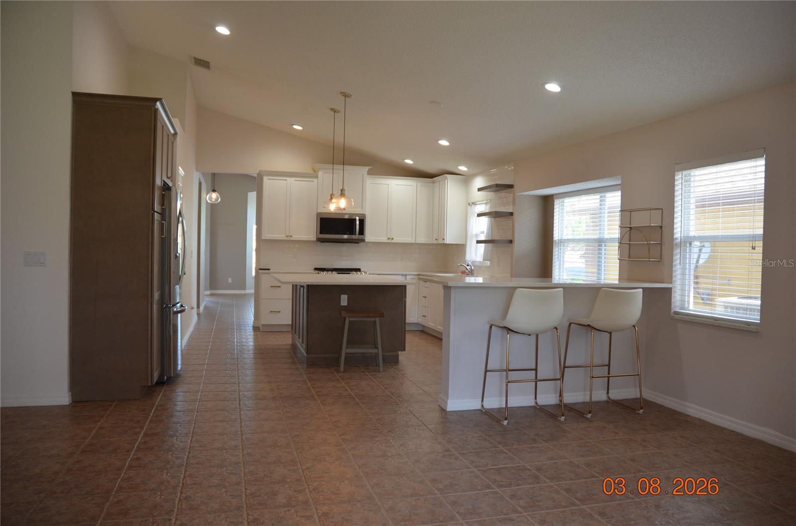 CAMERON GROVE - Residential