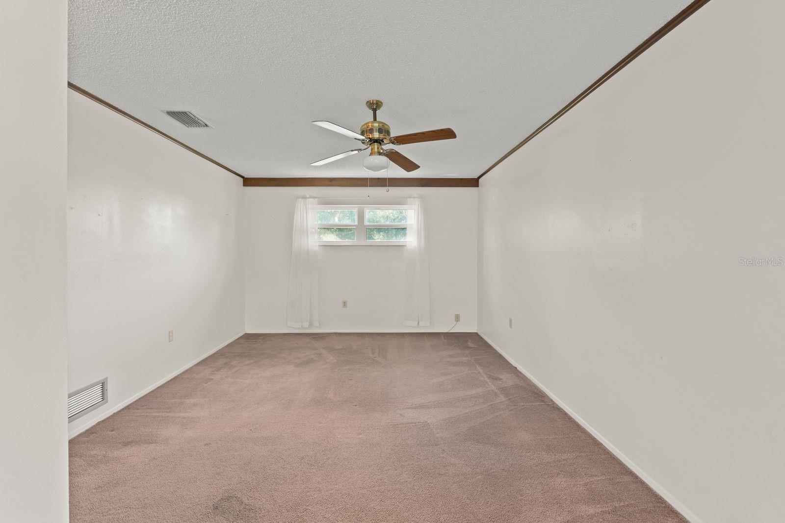 LAND-O LAKES COUNTRY CLUB - Residential