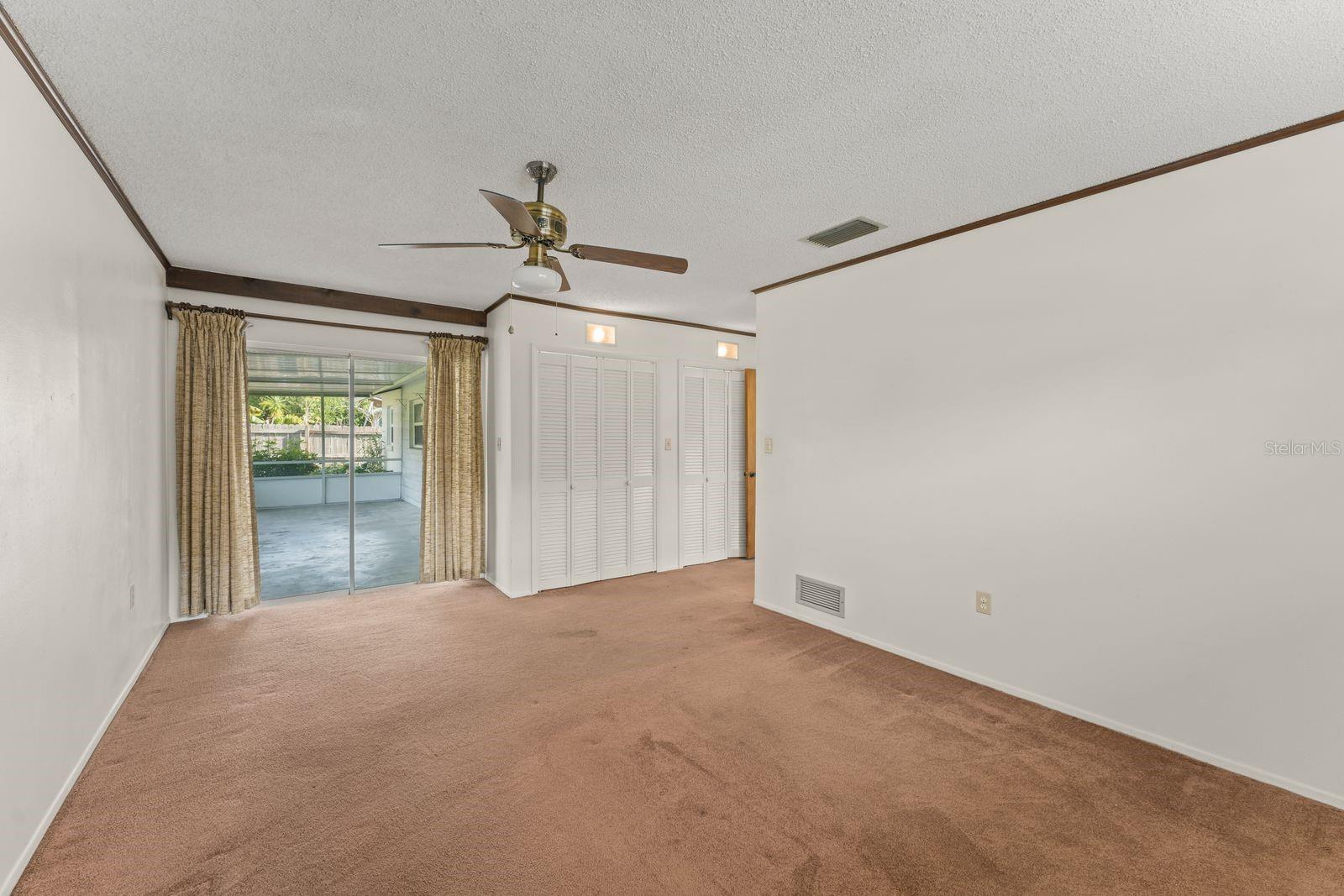 LAND-O LAKES COUNTRY CLUB - Residential