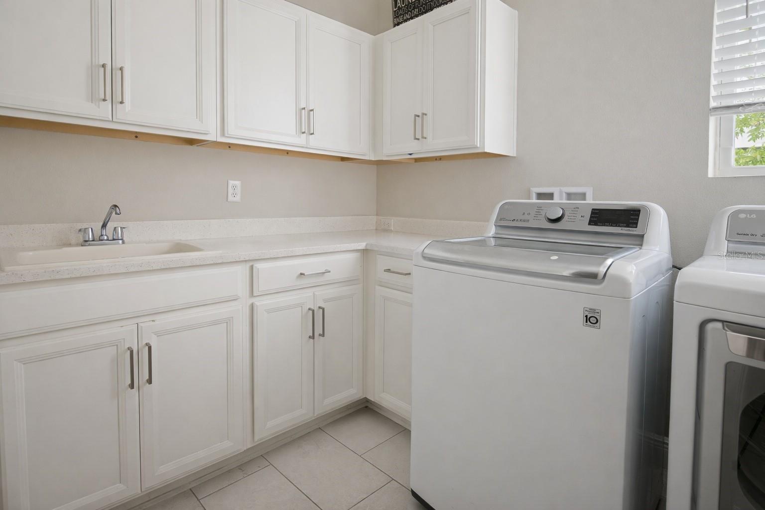 WINCEY GROVES - Residential