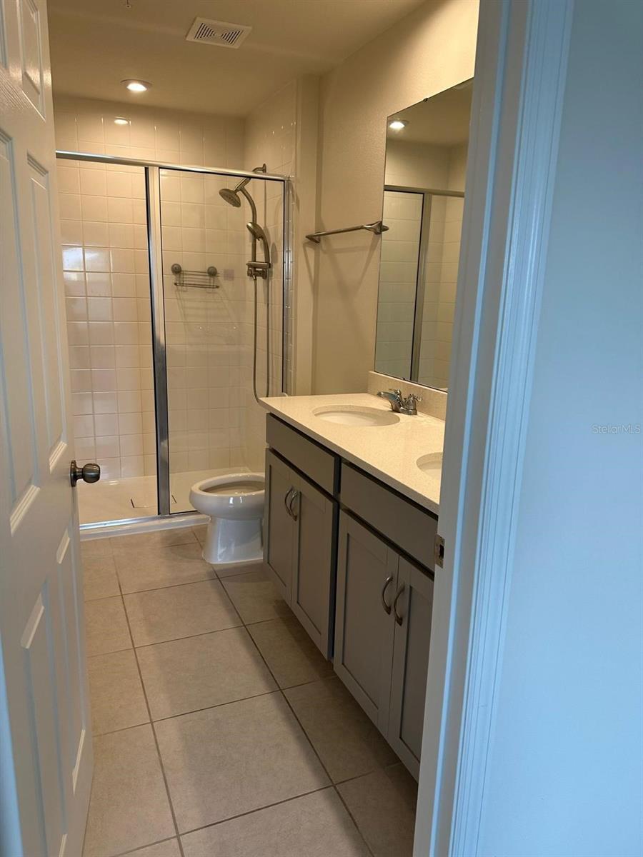 STARWOOD PH N-1A - Residential Lease