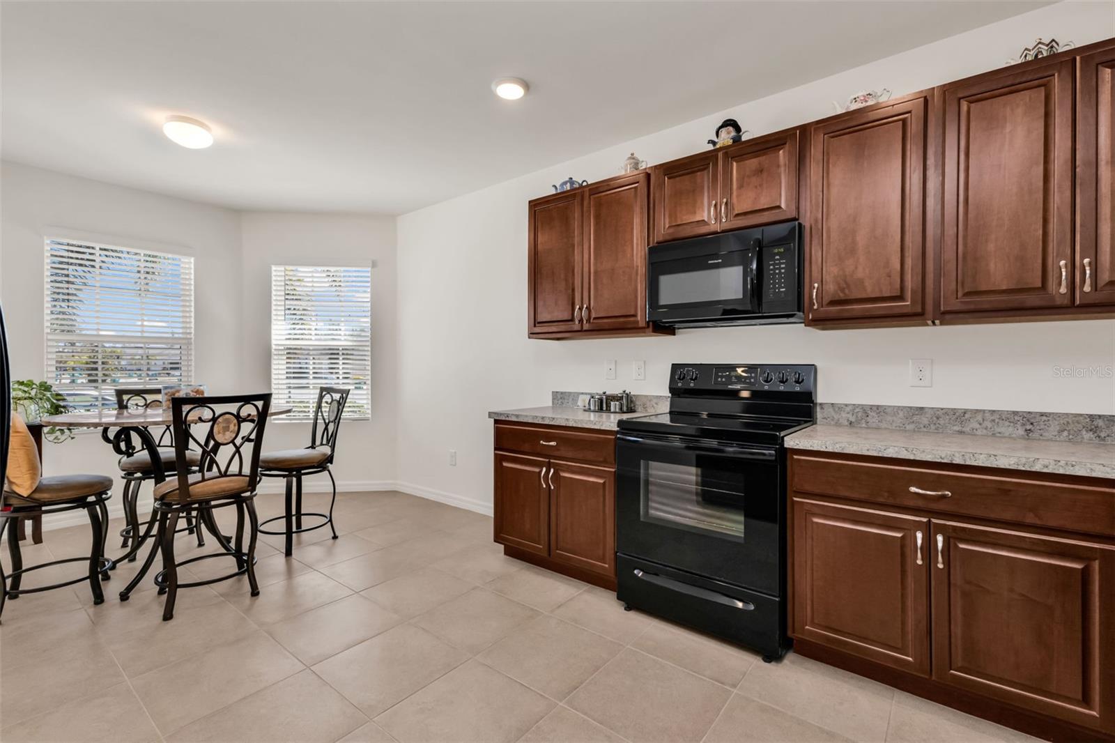 WATERFORD ESTATES PH 2B & 2C - Residential