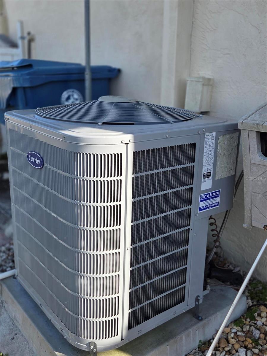 SPRING HILL - Residential