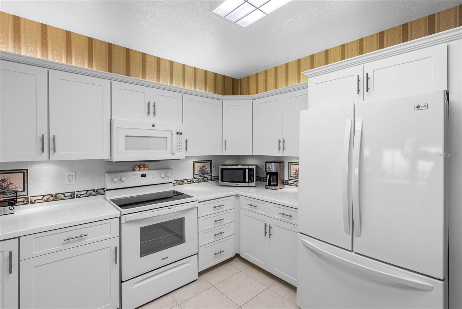 TIDES BEACH CLUB CONDO - Residential