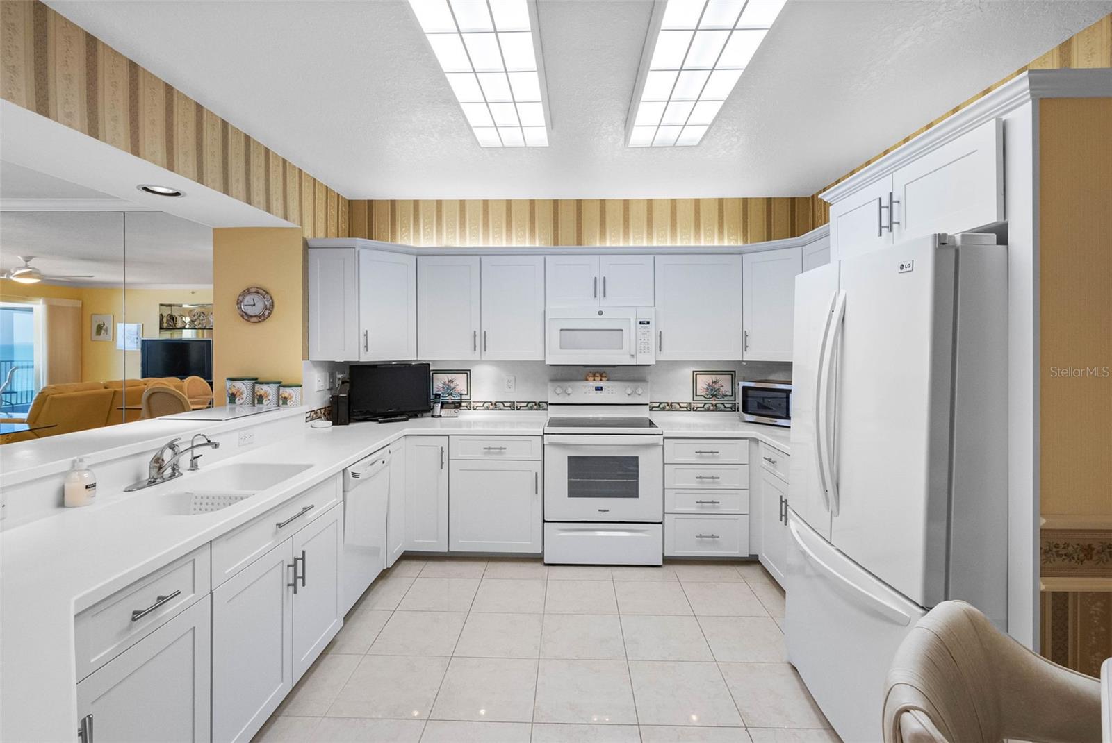 TIDES BEACH CLUB CONDO - Residential