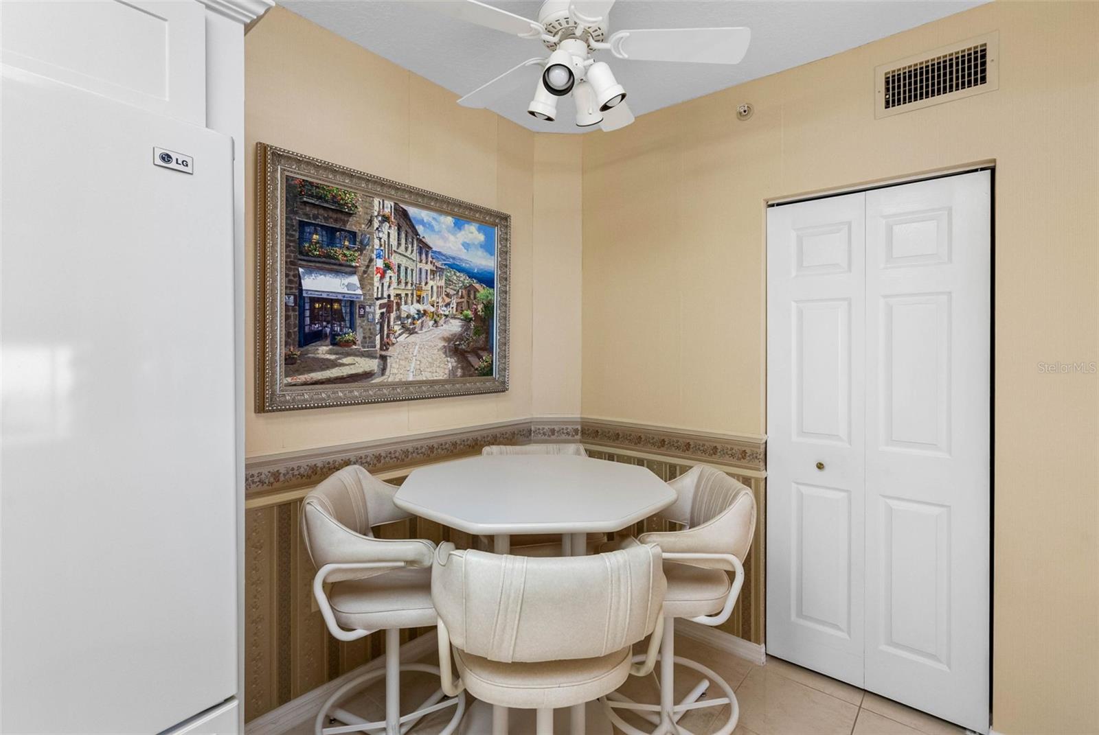 TIDES BEACH CLUB CONDO - Residential