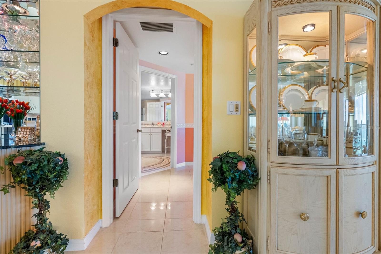 TIDES BEACH CLUB CONDO - Residential