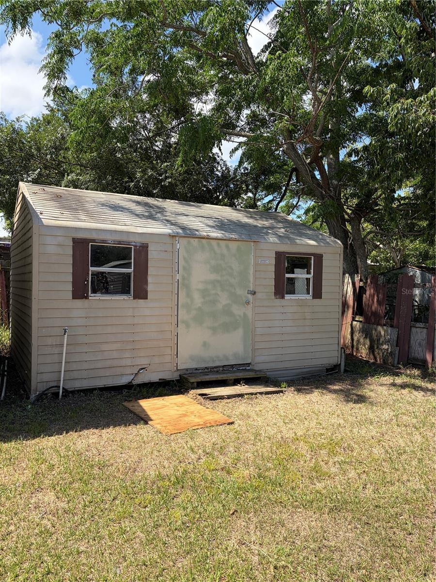 MONTVERDE HILLS - Residential Lease