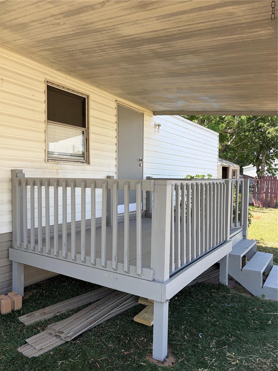 MONTVERDE HILLS - Residential Lease