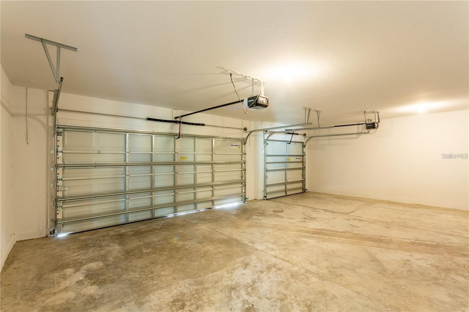 PUNTA GORDA ISLES SEC 20 - Residential