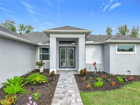 A home in PUNTA GORDA