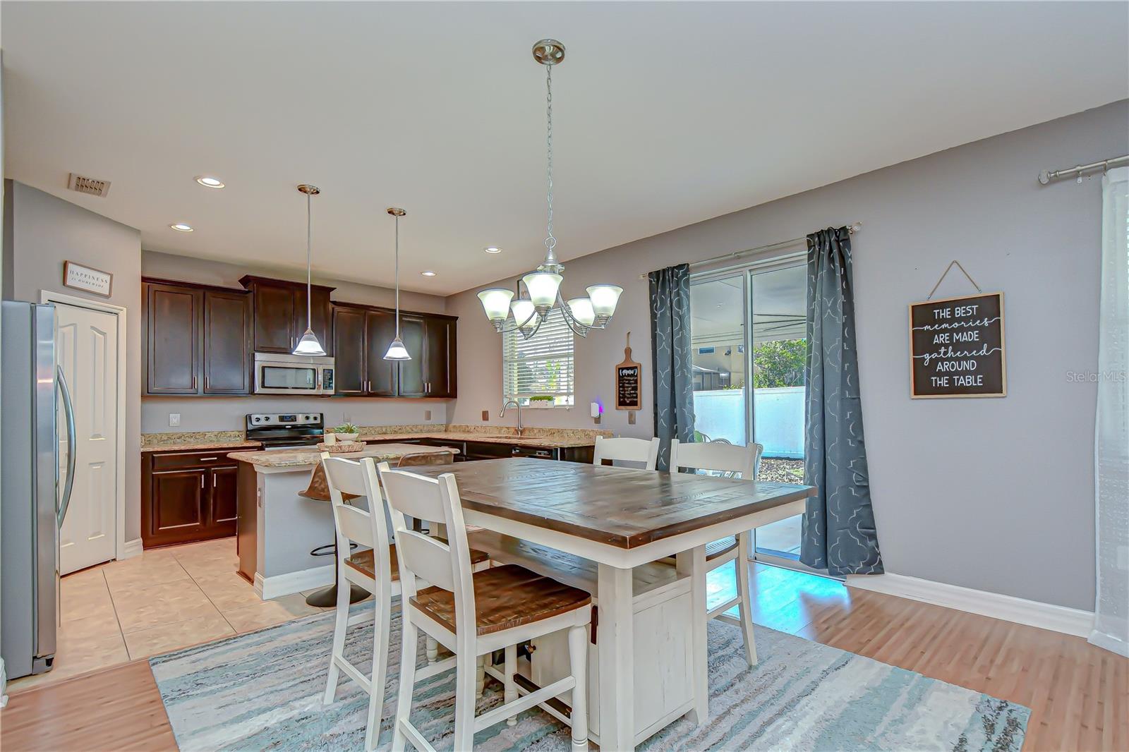 MOSS LANDING PH 3 - Residential