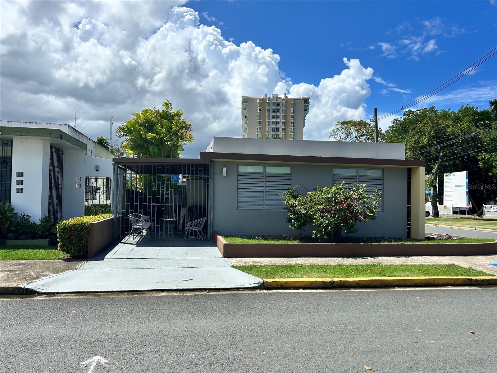 URBANIZACION LA MERCED - Residential