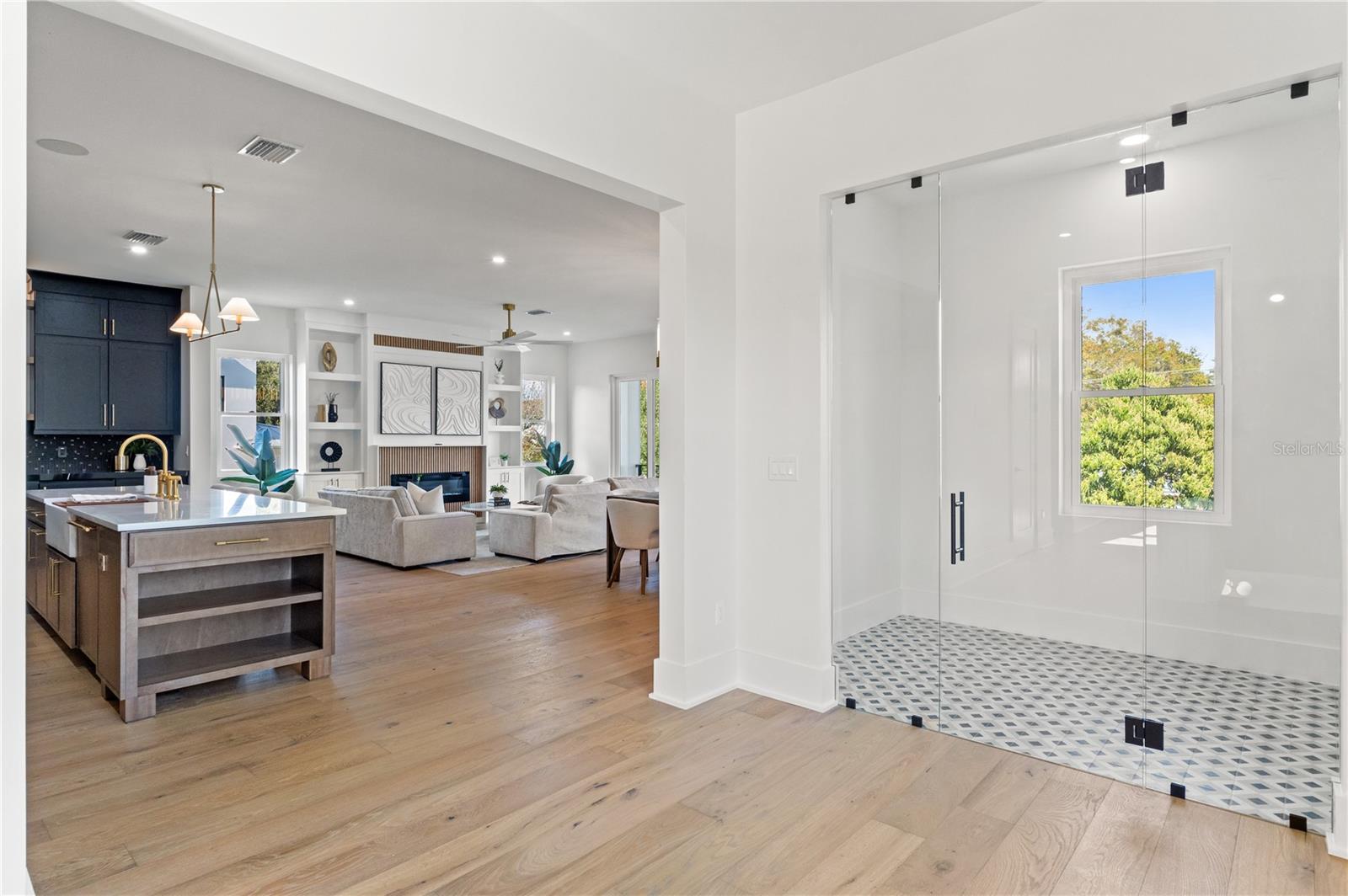 DAVIS ISLANDS PB10 PG52 TO 57 - Residential