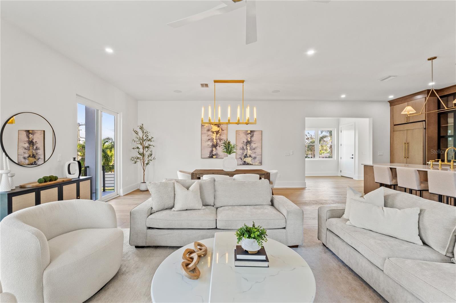 DAVIS ISLANDS PB10 PG52 TO 57 - Residential