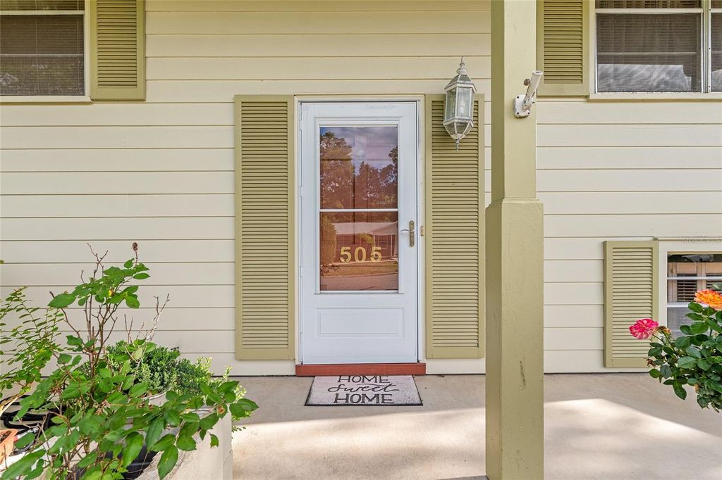 Photo of 505 NW 37th Place, Gainesville, FL 32609 (MLS # GC539400)